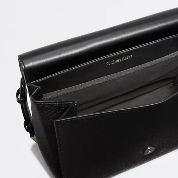 Maroon Crossbody Satchel - Picture 4 of 10